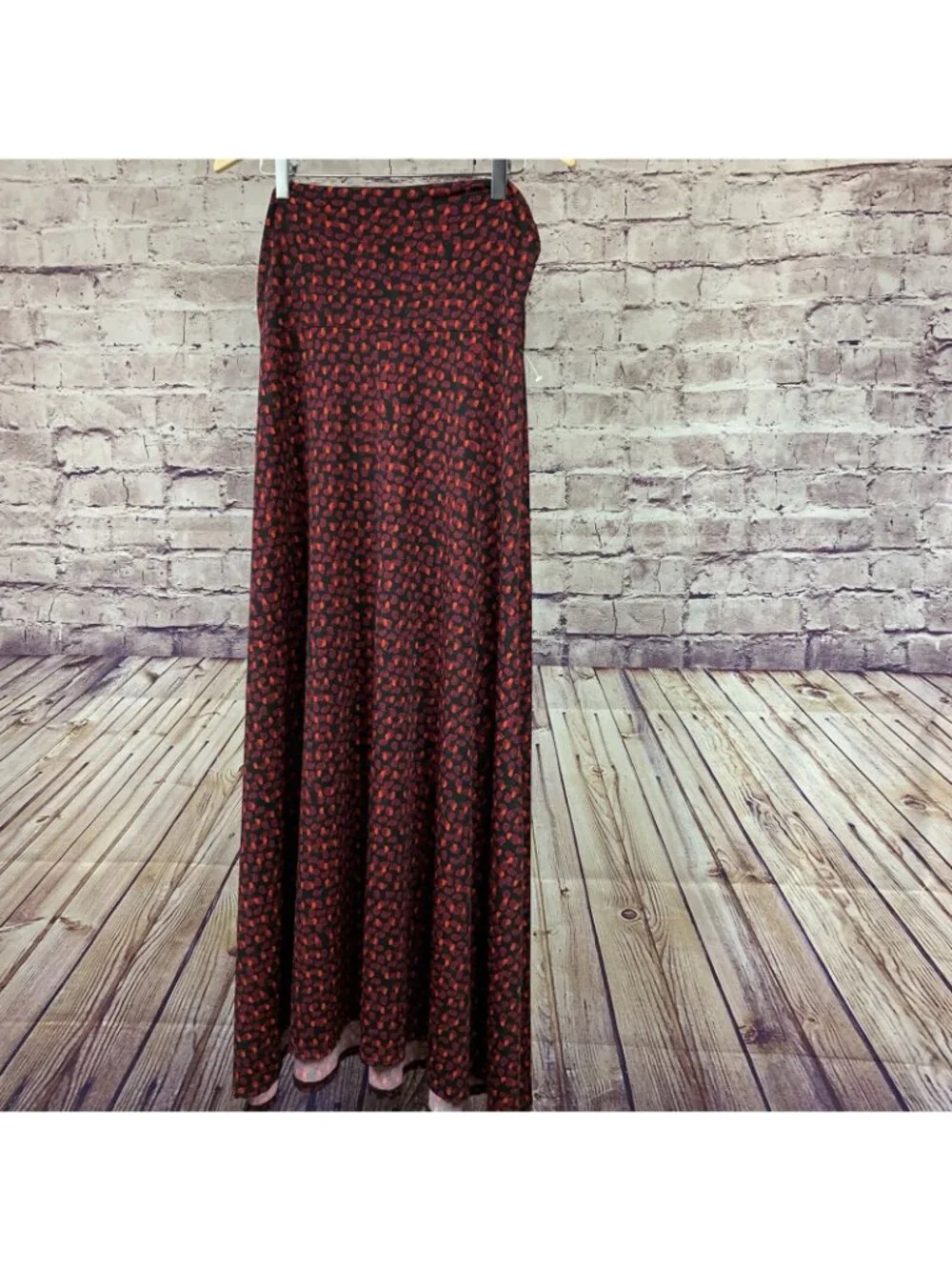 LuLaRoe Red Black Paisley Print Pull On Maxi Skirt